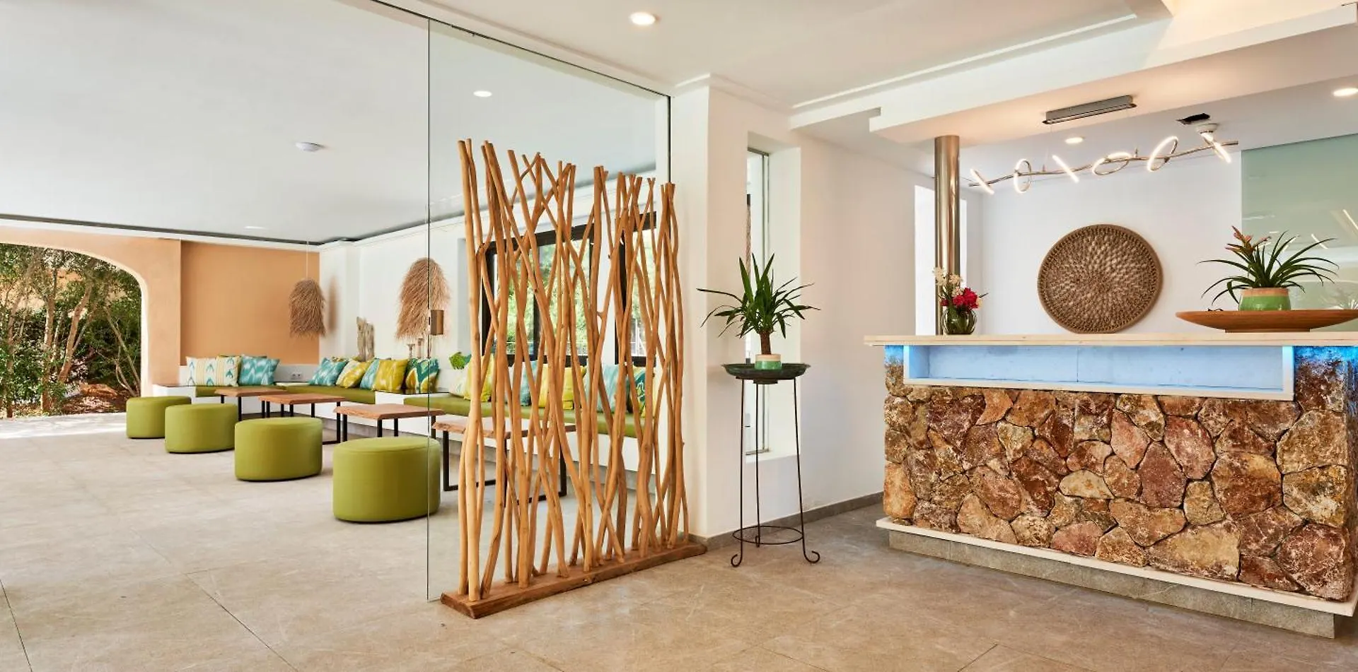 Apartamentos Sinfony Canyamel  Aparthotel