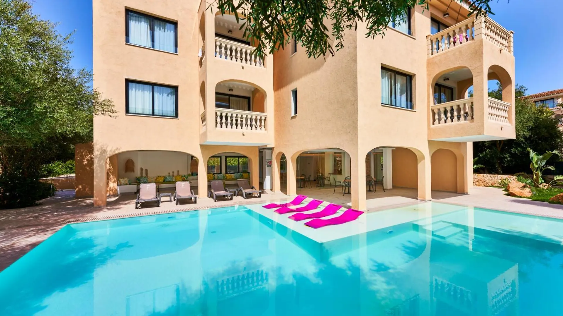 Aparthotel Apartamentos Sinfony Canyamel